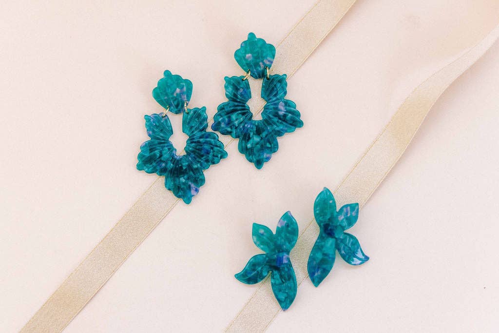 LINNY CO - Wholesale Dangle Earrings - Fern Statement Earrings - Mystic Lagoon6