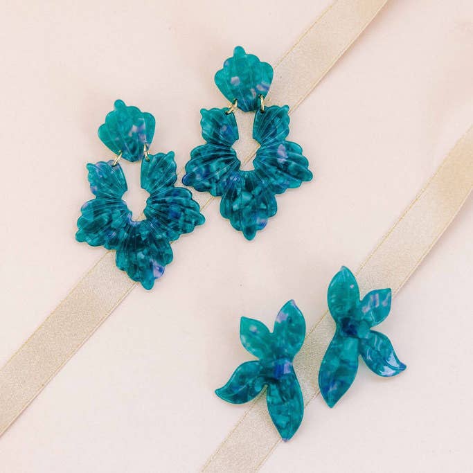 LINNY CO - Wholesale Dangle Earrings - Fern Statement Earrings - Mystic Lagoon6