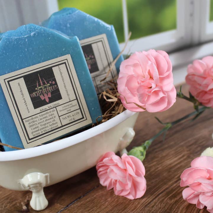 Mechanic/Gardner handmade soap for wholesale by Wicked Bubbles LLC