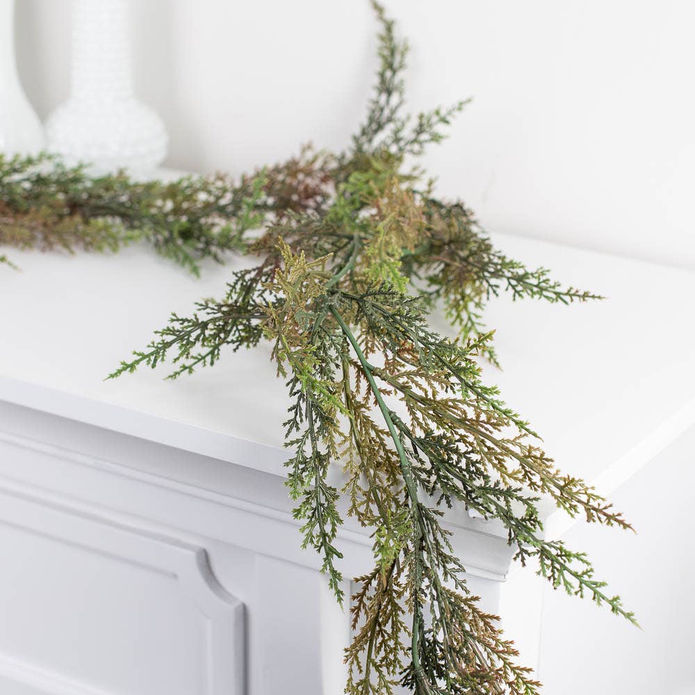 Factory Direct Craft - Wholesale Slingers - 72 inch (182,9 cm) Faux Ceder Jeneverbessen Slinger voor Binnen en Buiten0