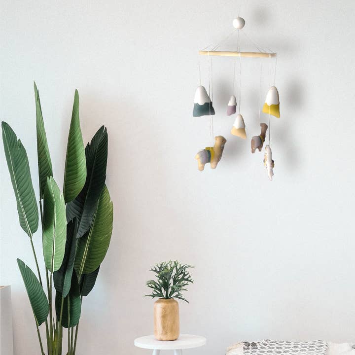 Global Crafts - Wholesale Baby mobile - Llamas Felt Nursery Mobile1