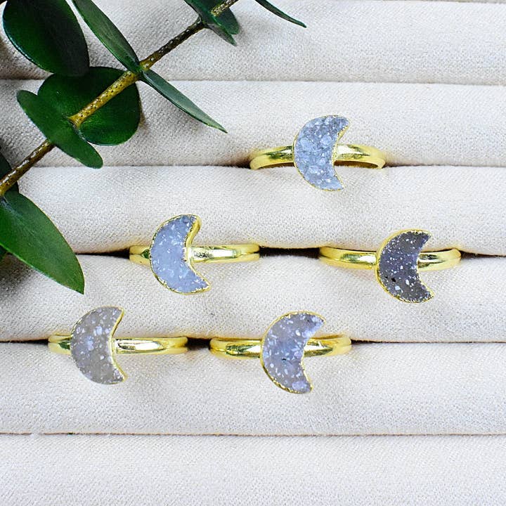 Halvmånen Druzy Ring för wholesale av Ewelina Pas Jewelry