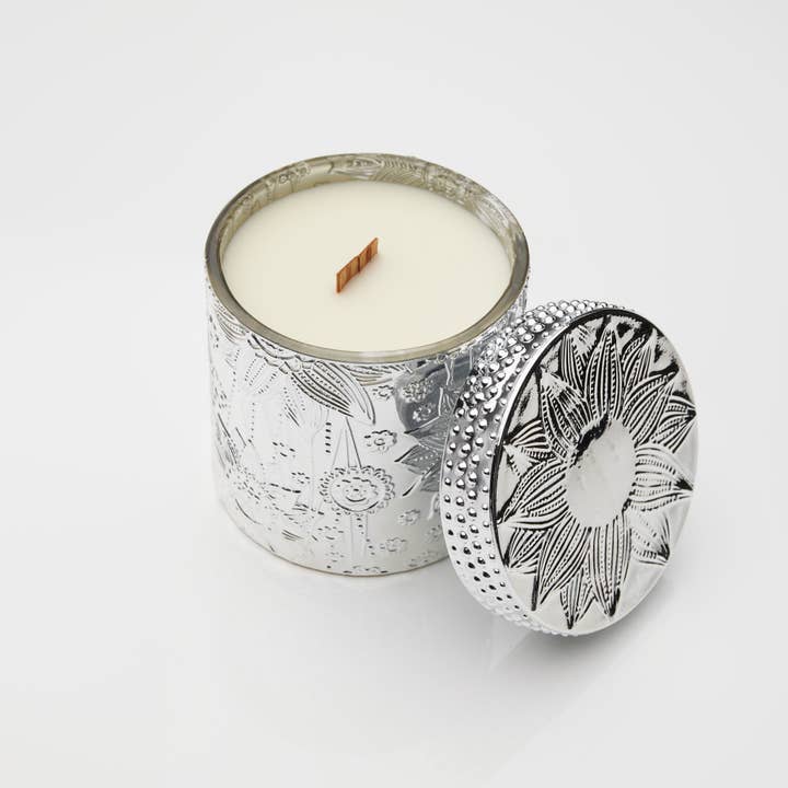 Vela de lujo Peony & Violet para venta al por mayor de RLC Decor Lifestyle