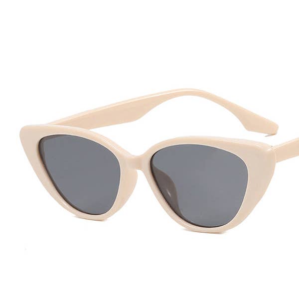 Plush Looks - Wholesale Sunglasses - Women's - Sun-Protection Geometric Sunglasses Accessories11