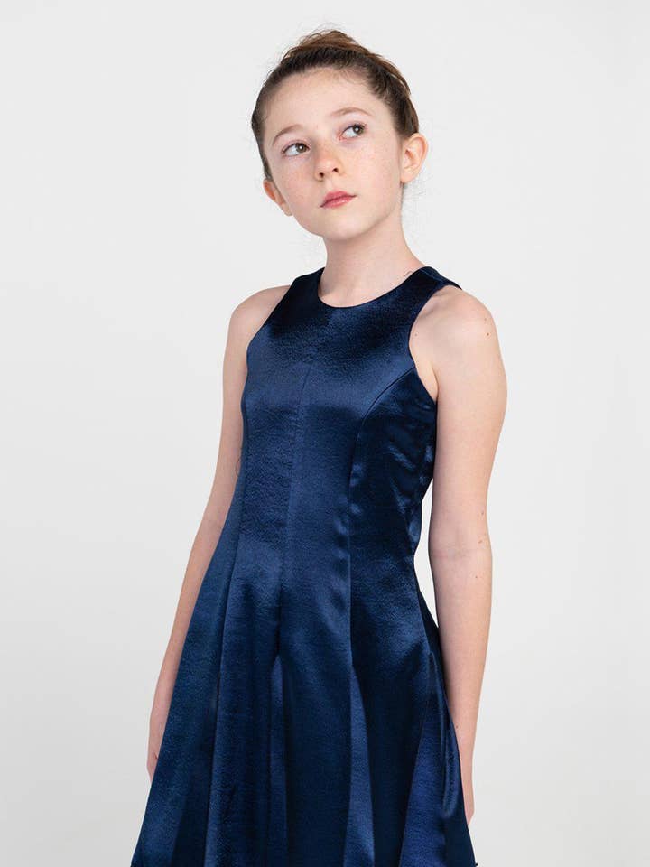 Averie I Marine I Vente Finale pour la vente par Zoe Ltd