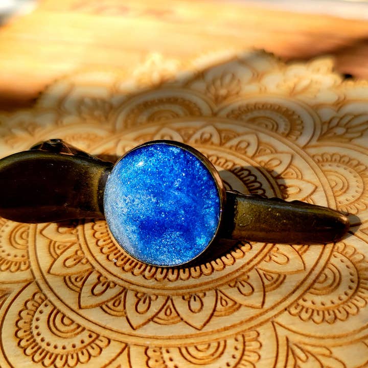 Resin Single Face Alligator Hair Clip for wholesale by 7 Wear Handcrafted