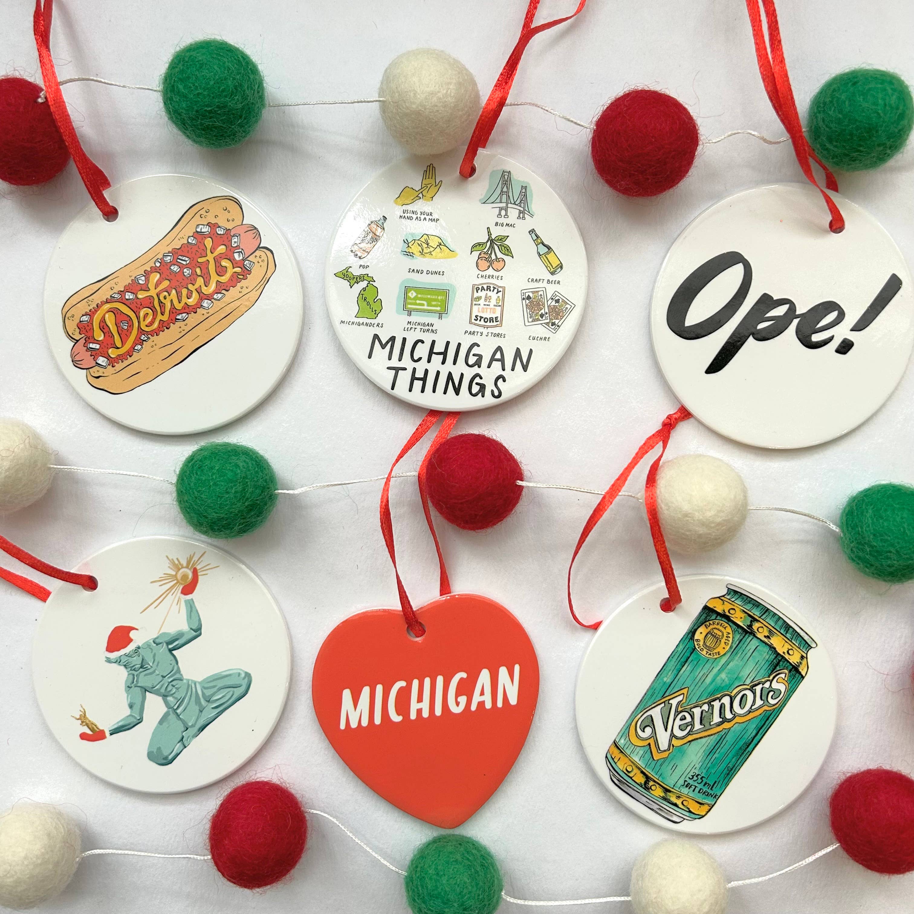 City Bird - Wholesale Ornament - Illustrated Michigan Map Ceramic Ornament1