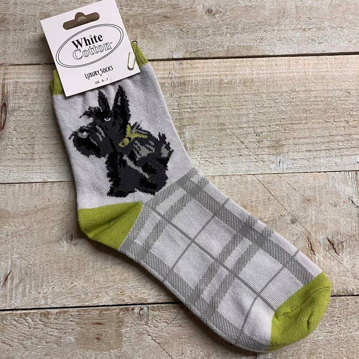 White Cotton Cards – wholesale Socks – Women's – 6 X Socks Uk 4-7 - Scottie Dog (SKS10)