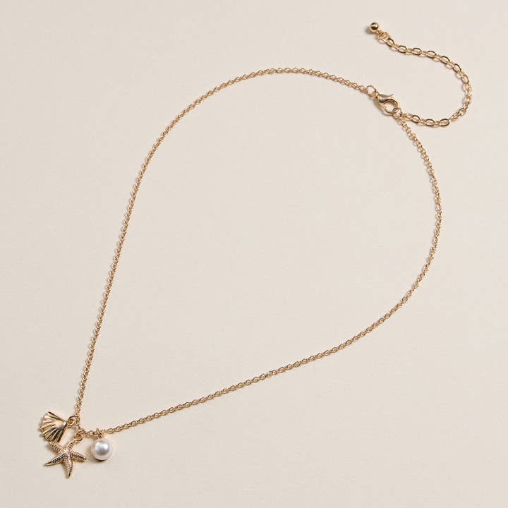 Lilla Haven - Wholesale Pendant/Charm Necklace - Seashell and Starfish Charm Necklace with Pearl1