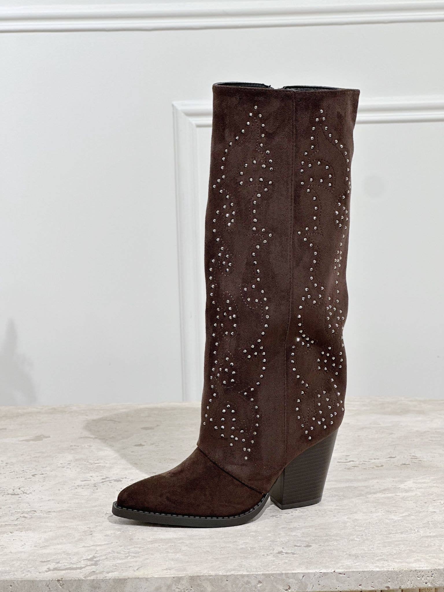 Stephan Paris – wholesale Boots – Women’s – Black suede Western boot with studs LQ-1562