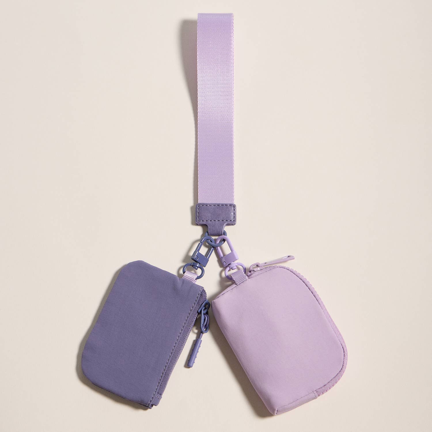 Lilla Haven - Wholesale Wristlet - Dual Color Coin Purse Key Chain Wristlet9