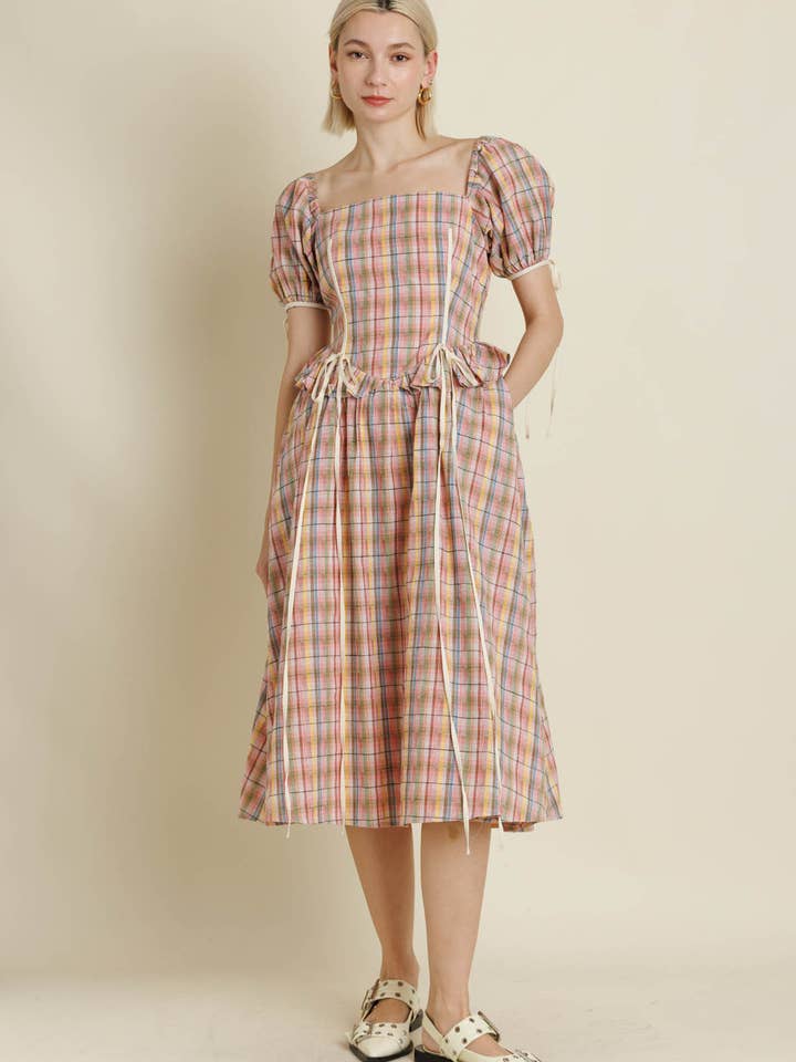 AD2139 - VESTIDO MIDI XADREZ COM DETALHE DE CONTRASTE por atacado de Aureum