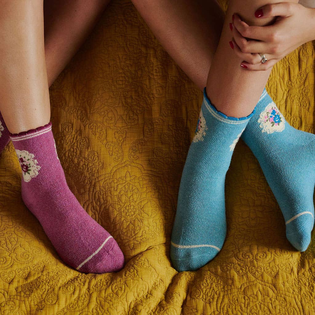 Forever England / Millie Mae – wholesale Socks – Women's – Lottie Floral Socks - Pink1