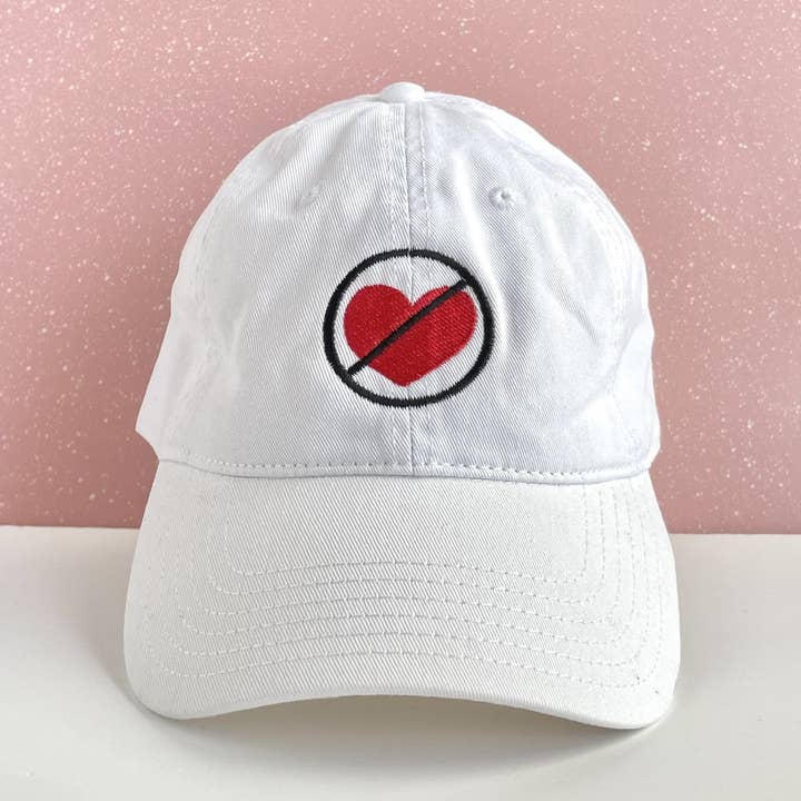 CAPPELLO DA PAPÀ ANTI SAN VALENTINO per la vendita all'ingrosso da parte di Peachie Patches