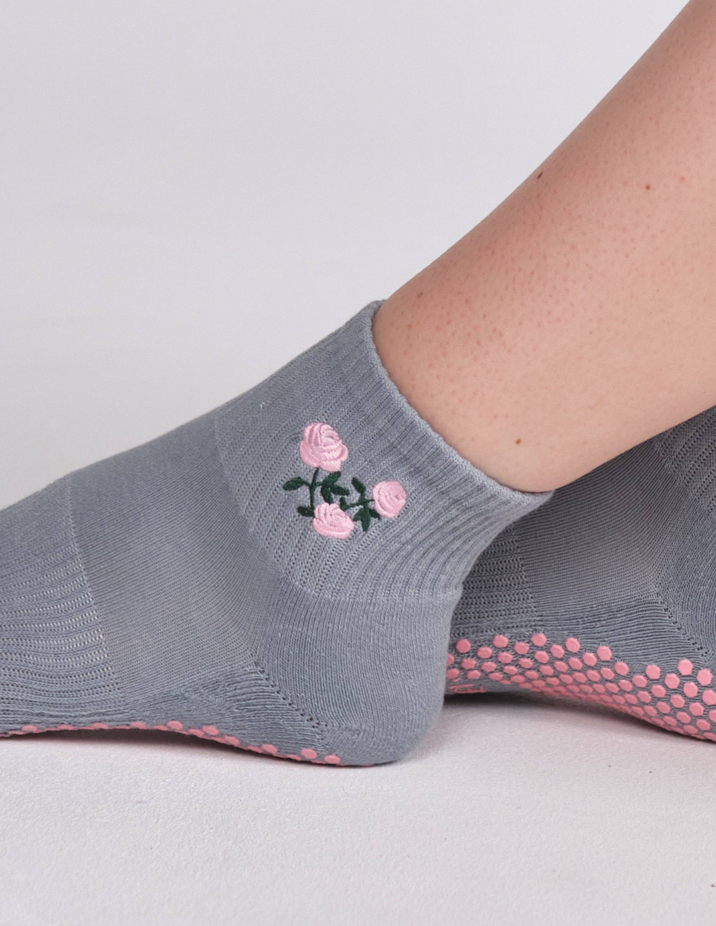 LUCKY HONEY - Wholesale Socks - Women's - The Harlow Grip Sock4