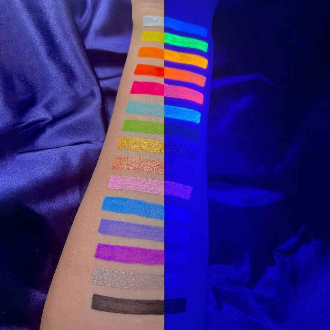 Unicorn Snot | Glitter Beauty - Wholesale Face Paint - Adult - DayPaint | Face & Body Paint | Water-Activated Face Paint4