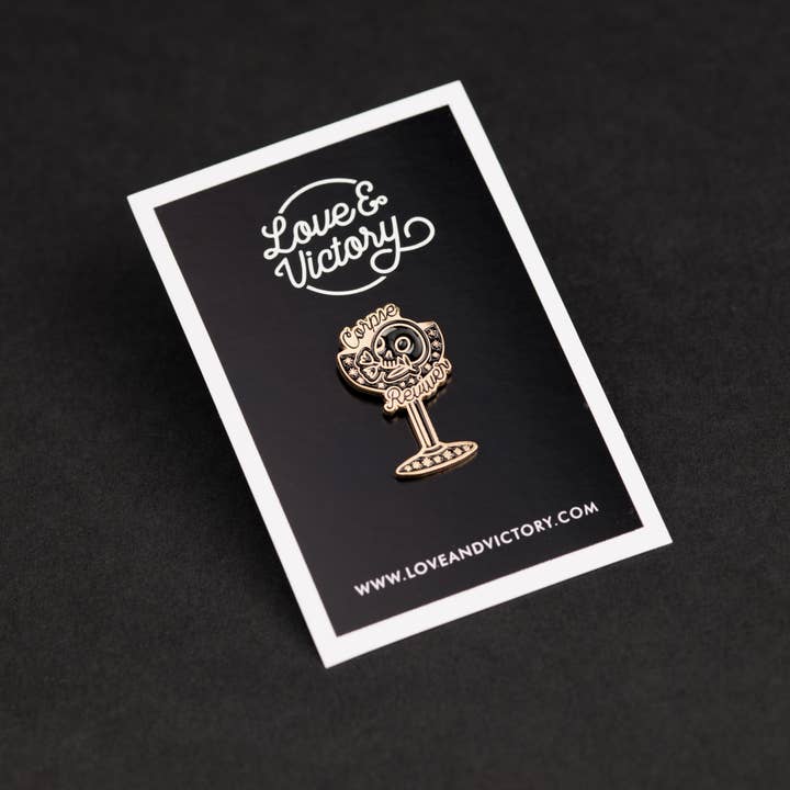 Love & Victory - Wholesale Lapel Pin/Button - Corpse Reviver Cocktail Pin1