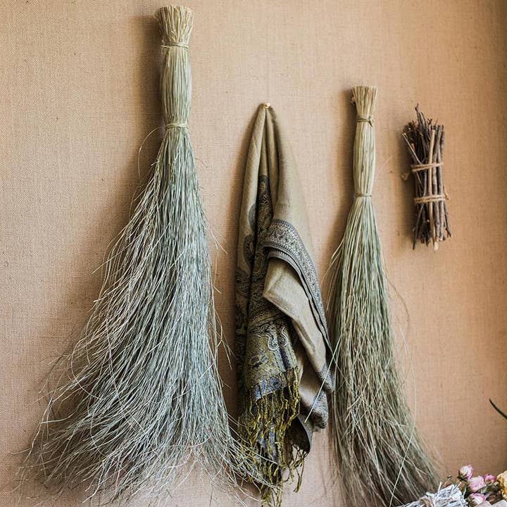 Rustic Reach - Wholesale Dried/Pressed Flowers - Dried Grass Bundle2