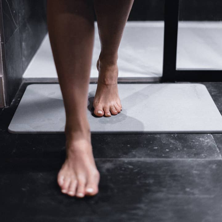 moonstone - Wholesale Bath Mat - WHITE DIATOMITE BATH MAT3