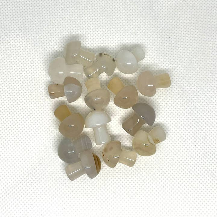 VIE - Wholesale Spiritual Stone/Crystal - Crystal Mushroom, 2cm40