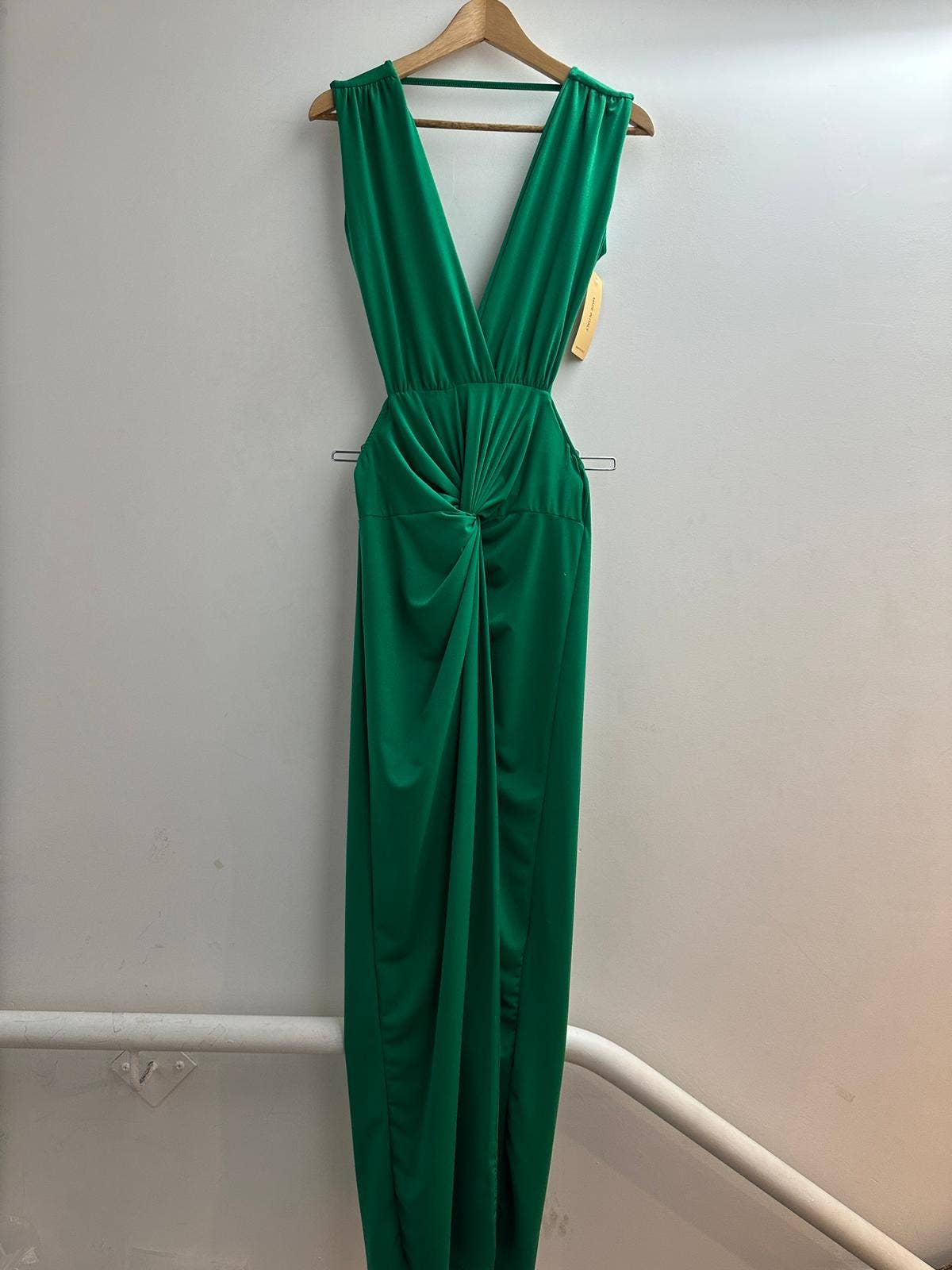 LORIANE – wholesale Dress – Women's – 5997 Plain long dress with open back one size14