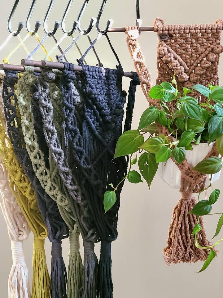 Le Berry - Support mural pour plantes pour la vente par Macramé Mouse