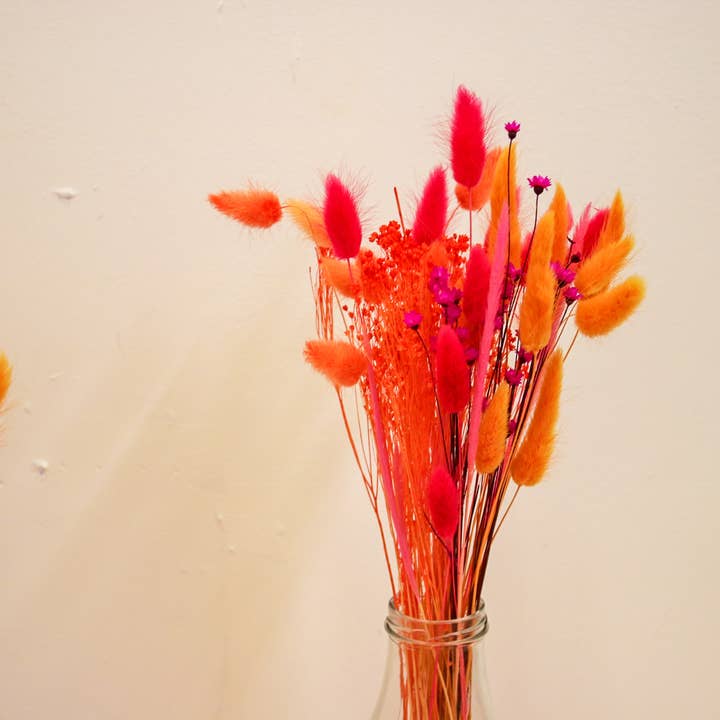 Wildestdreams.flowers – wholesale Torkade/pressade blommor – Orange & rosa torkad blombukett - Boho brudbukett