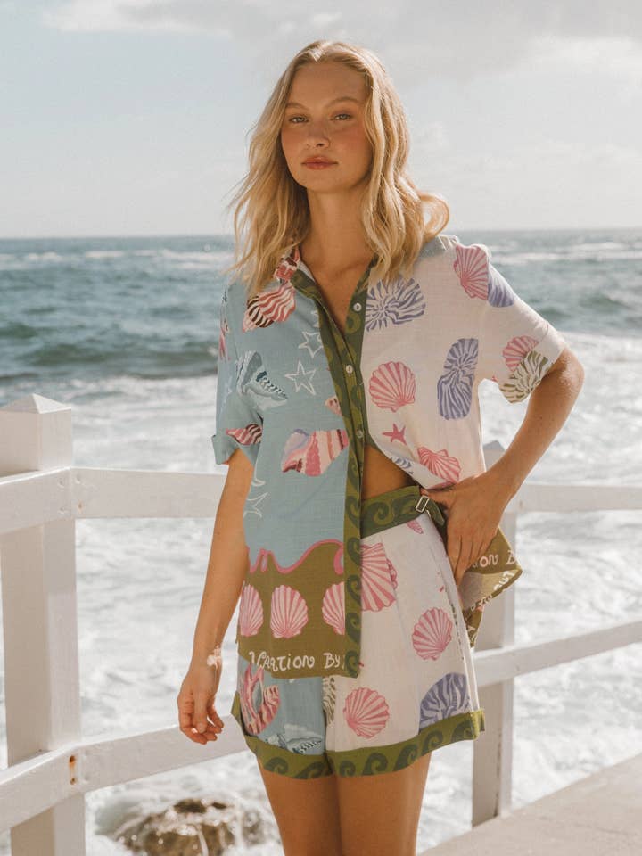 BY THE SEA SHIRT for wholesale by Global Fashion House