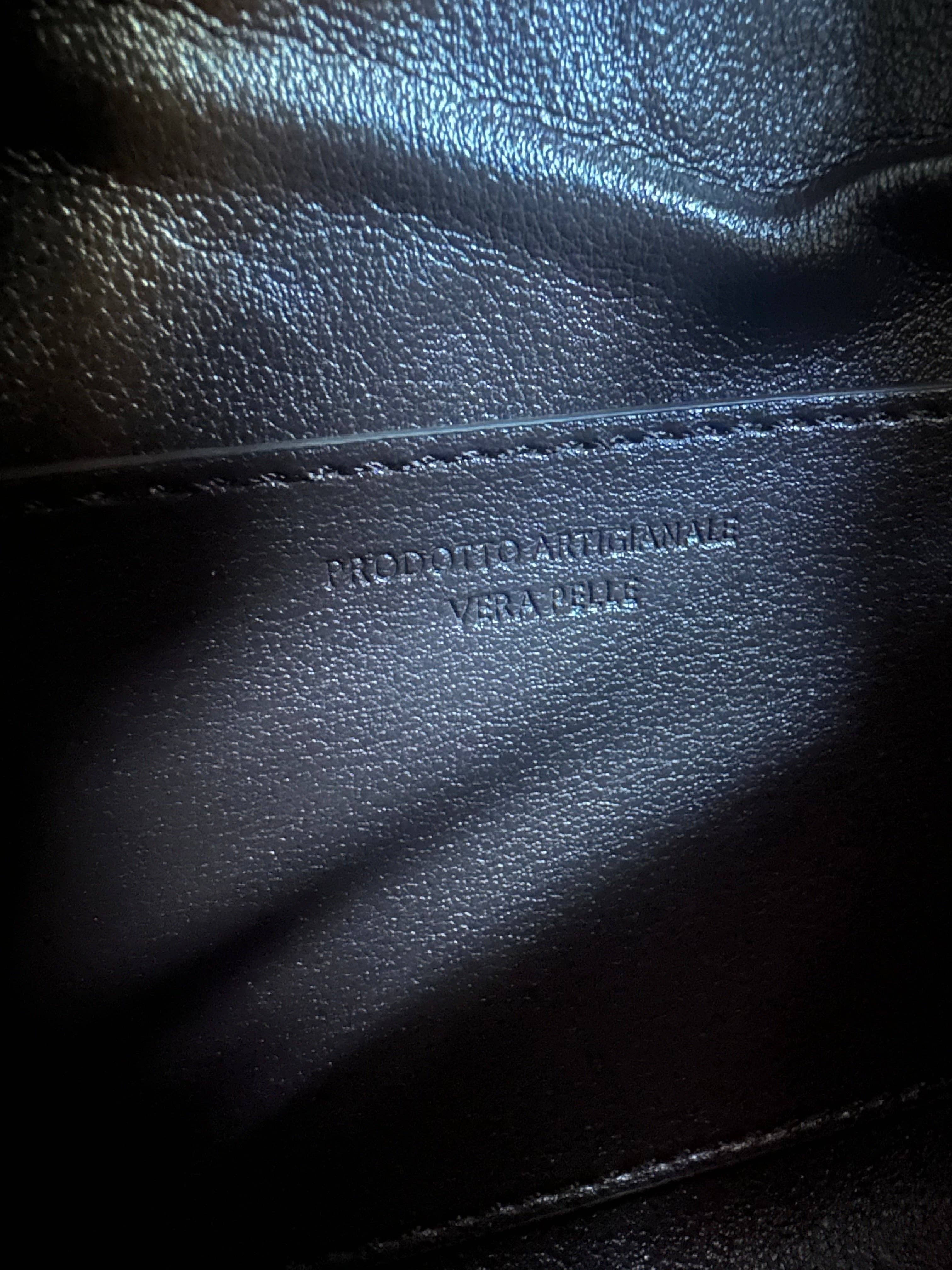 Zhade - Vendita all'ingrosso Borsa a tracolla - Donna - 💐CAMERA BAG - Vera pelle13