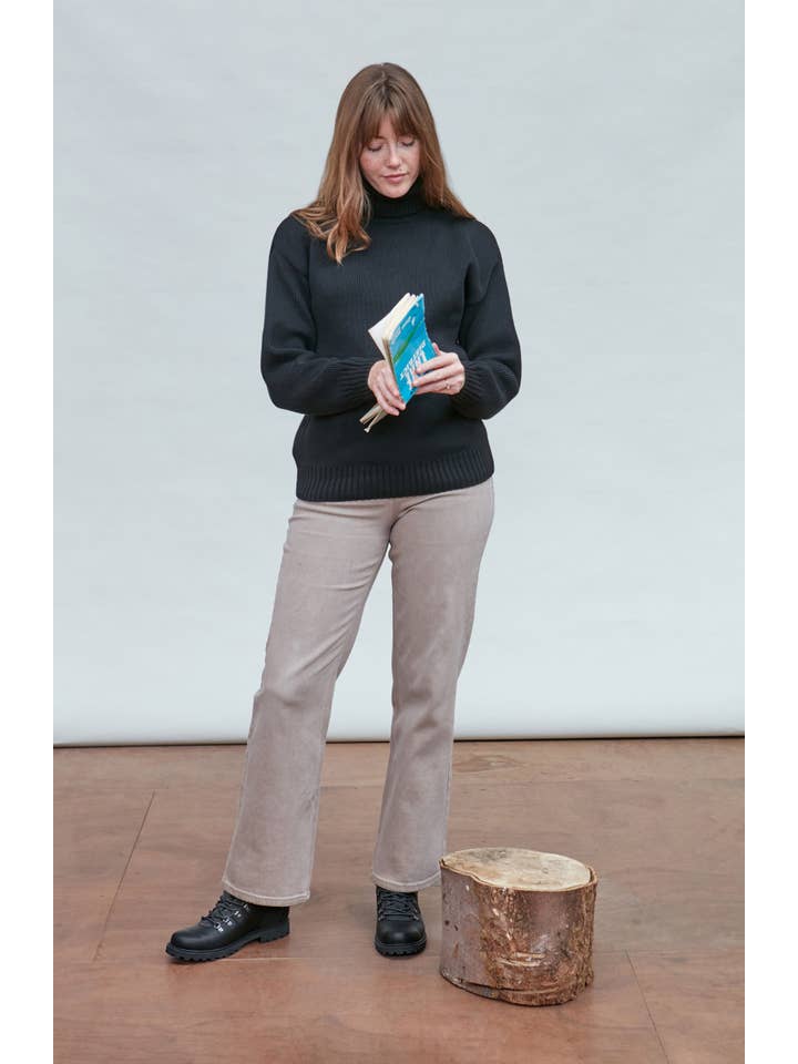 Paul James Knitwear - Vente Pull en maille – femme - Pull à col roulé Submariner en pur coton épais pour femmes6