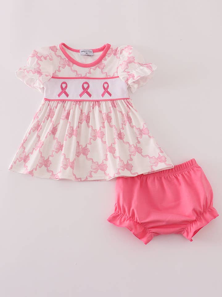 Rosa fluga broderi volangblöjset för wholesale av Mom & Co.