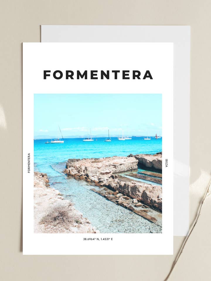 Formentera 'Endless Blue' print voor wholesale door The Travel Edit