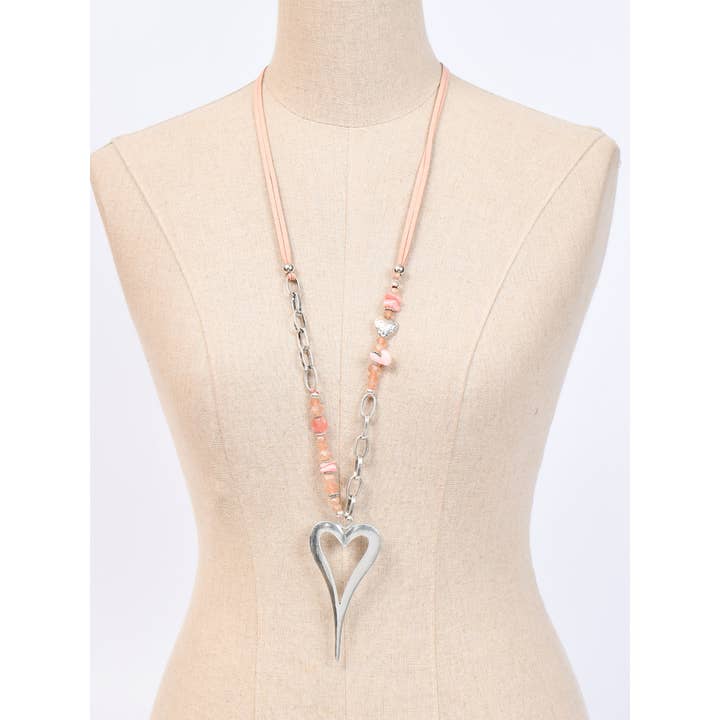 Victoria Moda - Wholesale Pendant/charm necklace - Long necklace with heart and beads1
