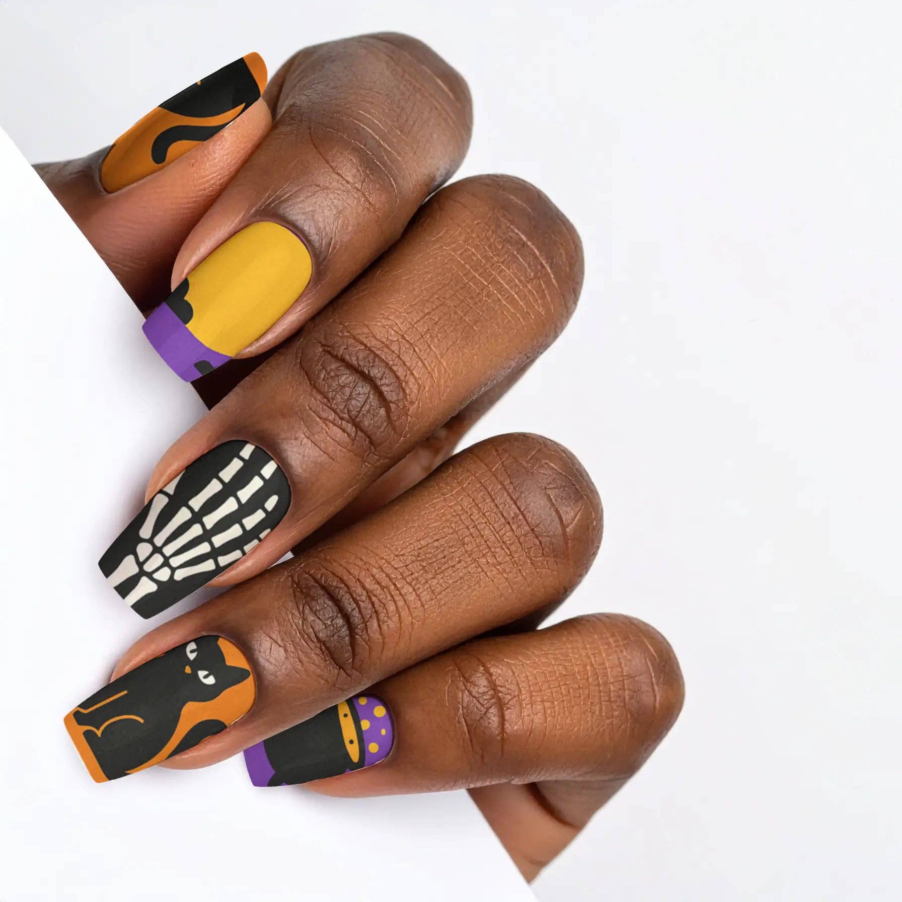 FYNE BODY - Wholesale Press-on/fake nails - Eclipse Enchantment Black Halloween Press-On Nails85