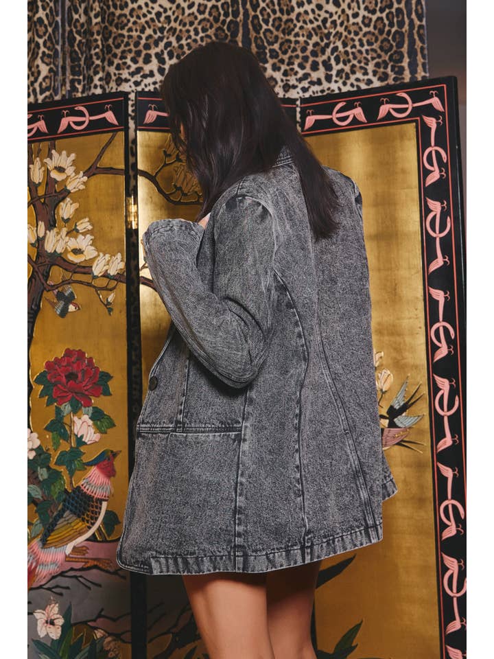 Oversized dark wash denim blazer for wholesale on Faire3