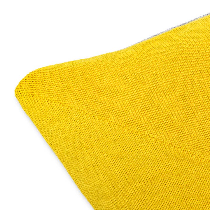 AGATHA PORTO - Wholesale Throw Pillow Cover - Serra Cushion Cover - Yellow2