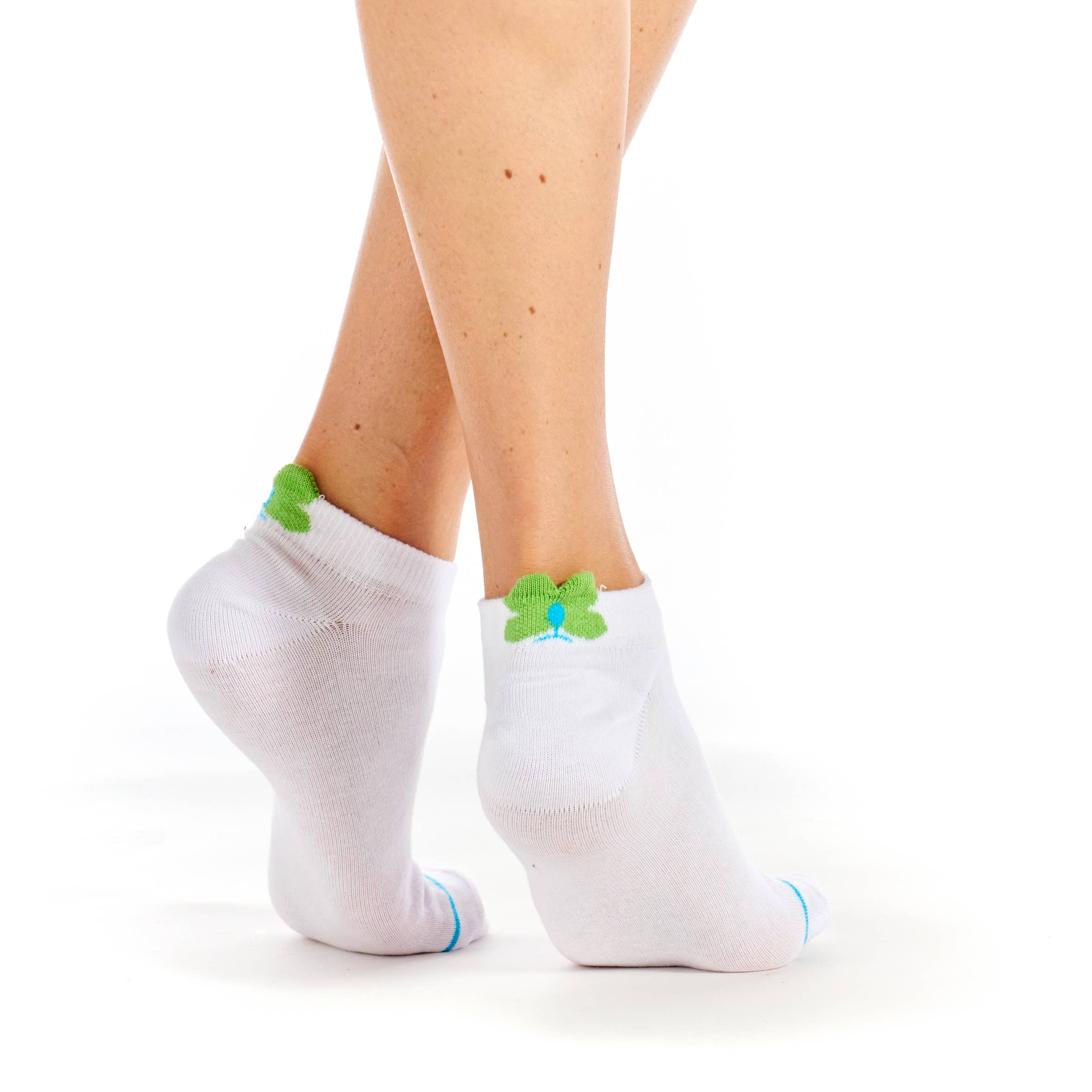 FIL DE JOUR - Wholesale Socks - Women's - White cotton ankle socks with butterfly tab 36/41.1