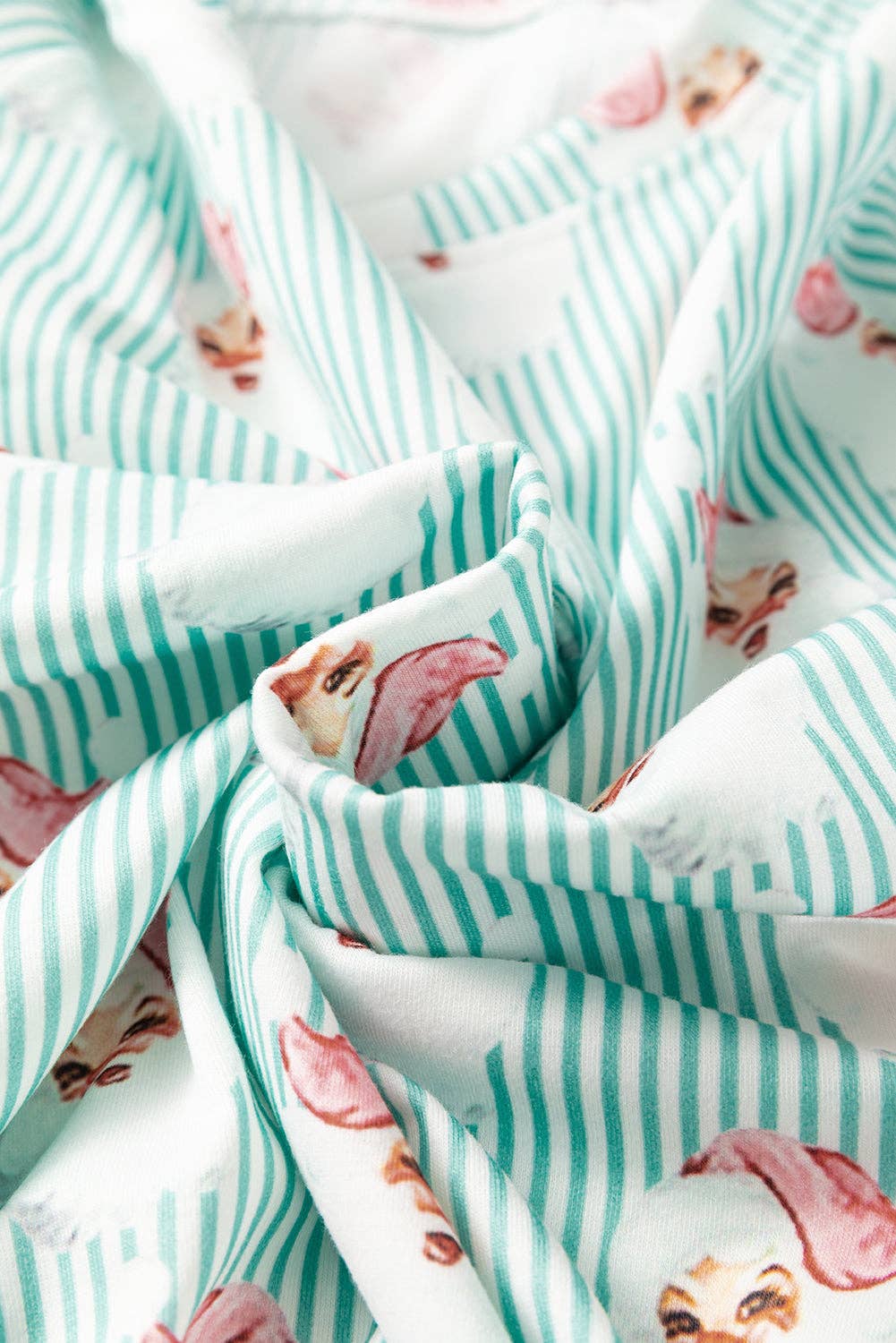 PRETTY BASH - Wholesale Lounge Set - Women's - Christmas Santa Claus Stripe Top and Pants Lounge Set15