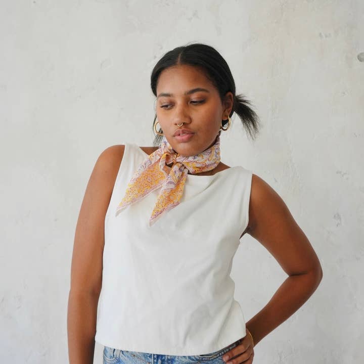 Påskbrunch - Handblocktryckt bomullsbandana (KK1535) för wholesale av White Lotus Fashions