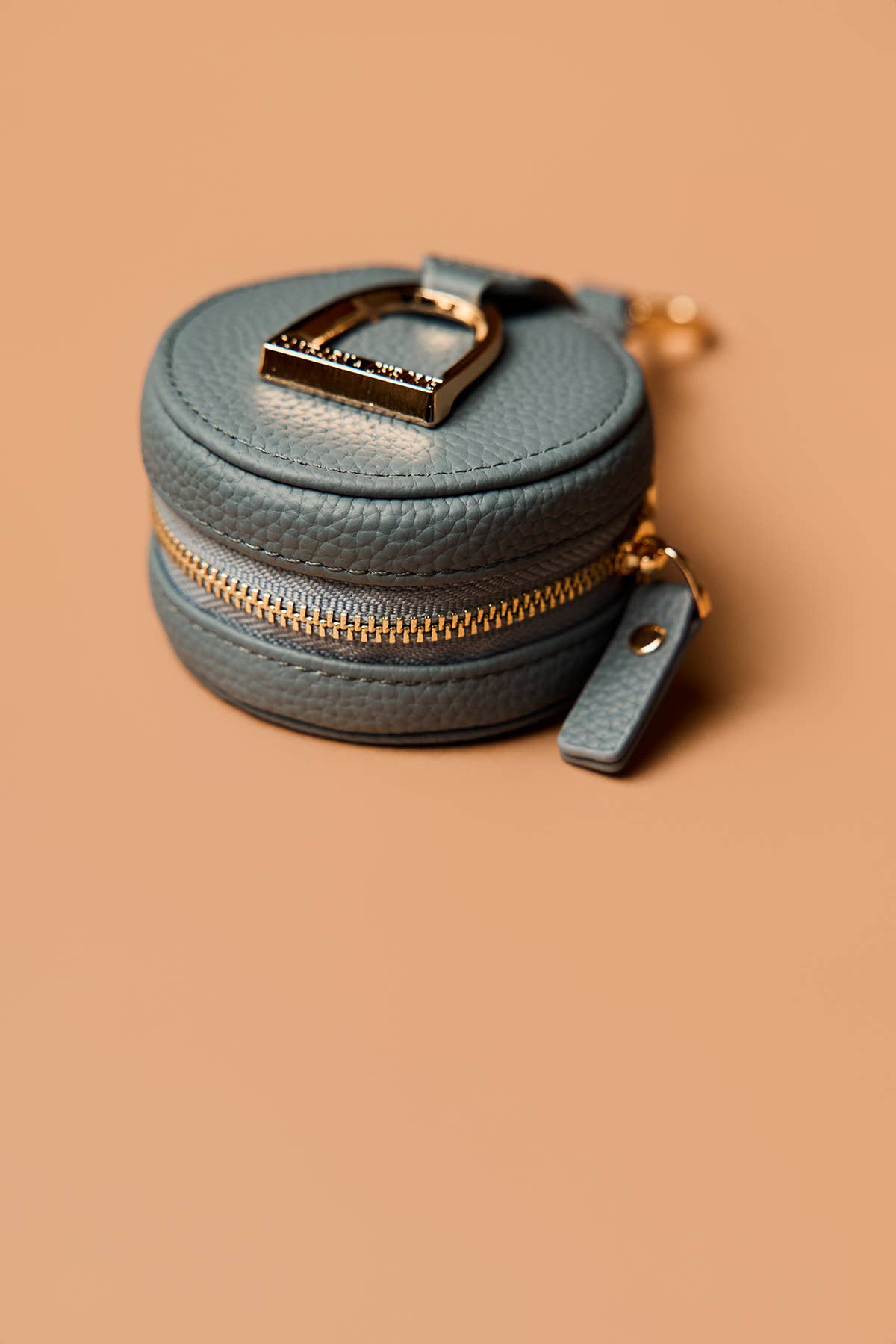 Oakbark & Chrome - Wholesale Coin Purse - Unisex - Stirrup Accessory Keeper in Denim3