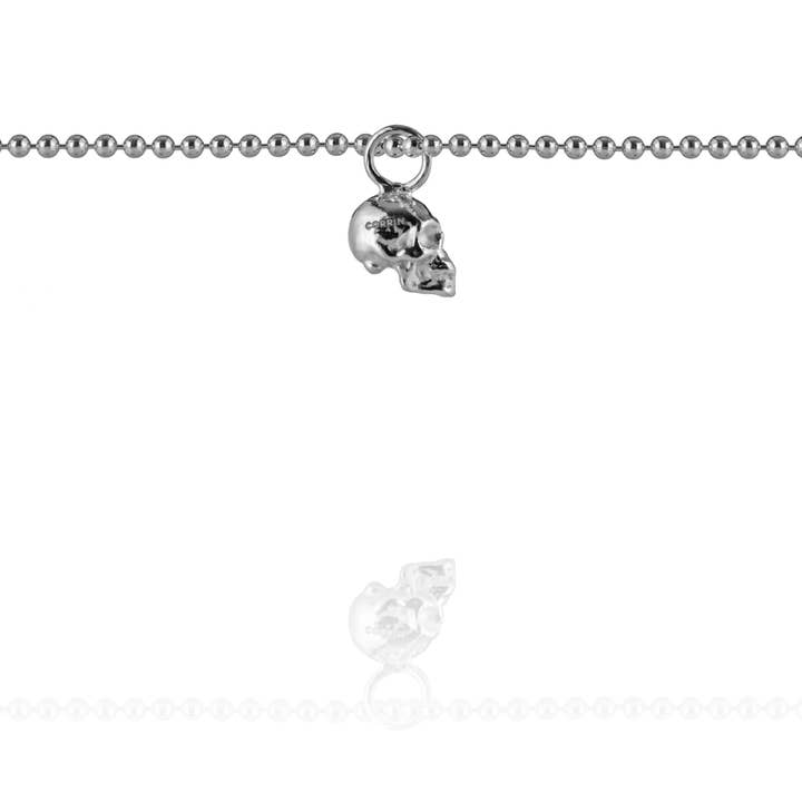 CRÂNE ARGENTÉ pour la vente par LOVE CORRIN