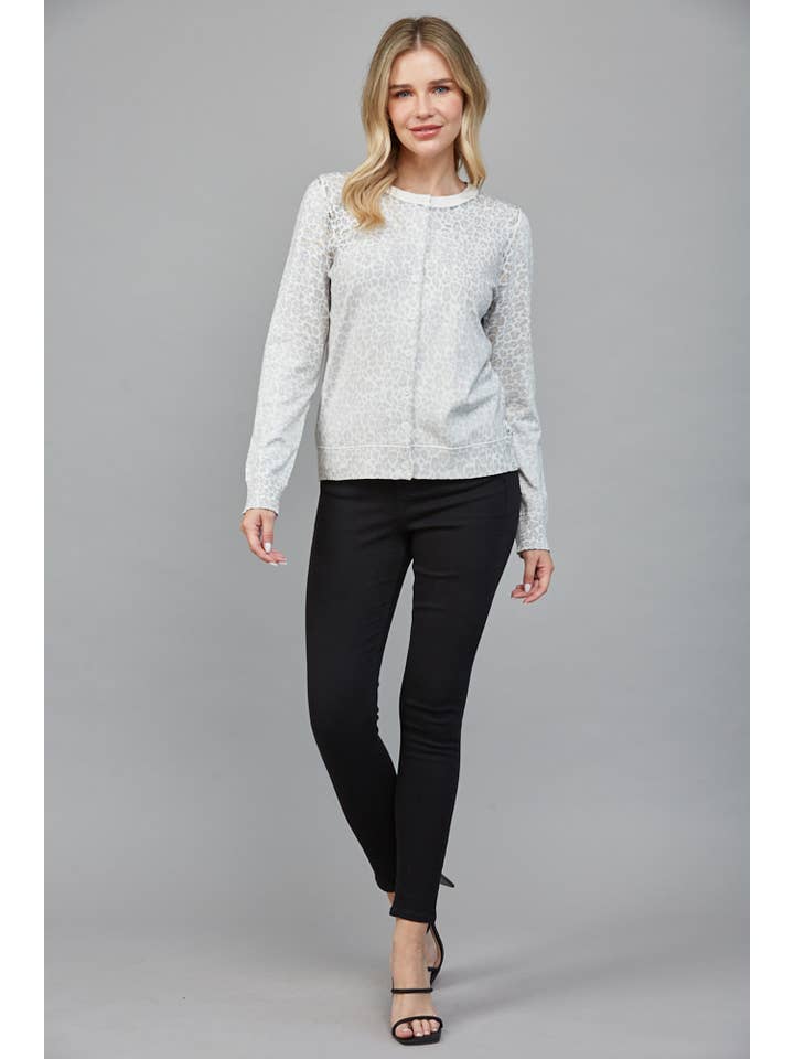 FATE - Wholesale Cardigan - Women's - CAMO PRINT FRONT BUTTON CLOSURE CARDIGAN FW1555614