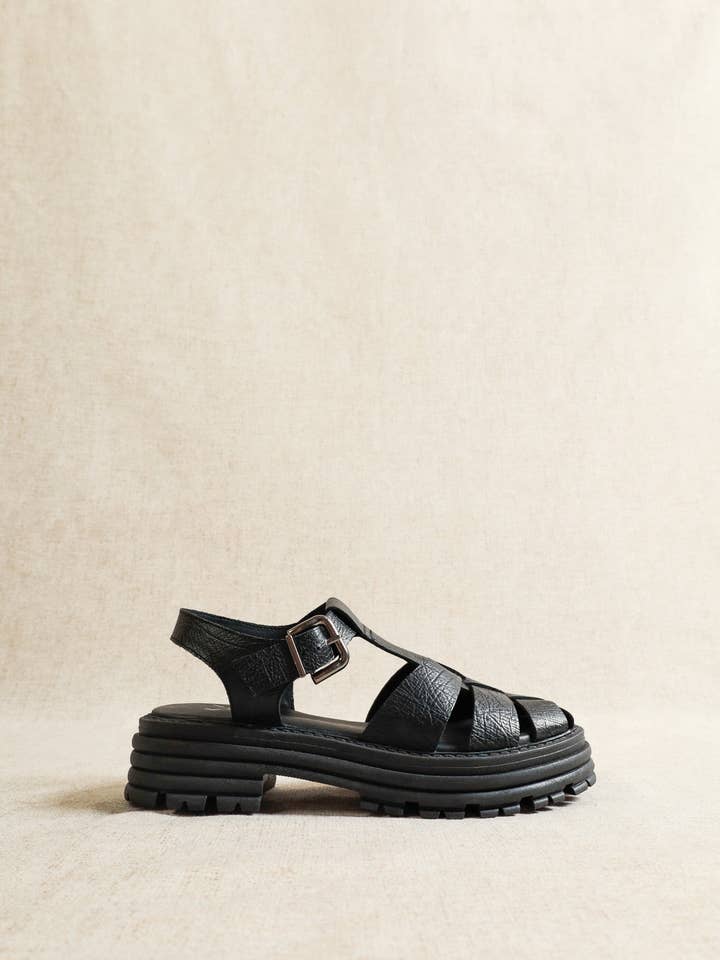 CALA BLACK- Chunky Fisherman Sandals for wholesale by KMB Shoes