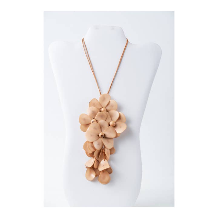 TaguArtsy - Wholesale Pendant/Charm Necklace - Holly Pendant Flower Tagua Necklace18