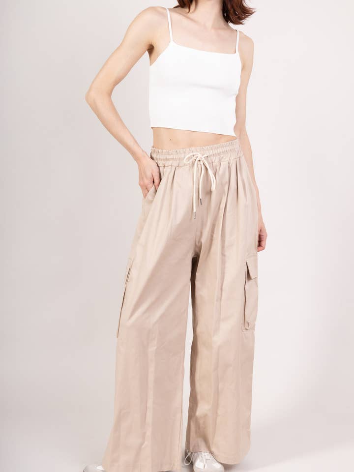 L'Emotion - Wholesale Pants - Women's - Wide Cargo Pants with Elastic Waist Drawstring2