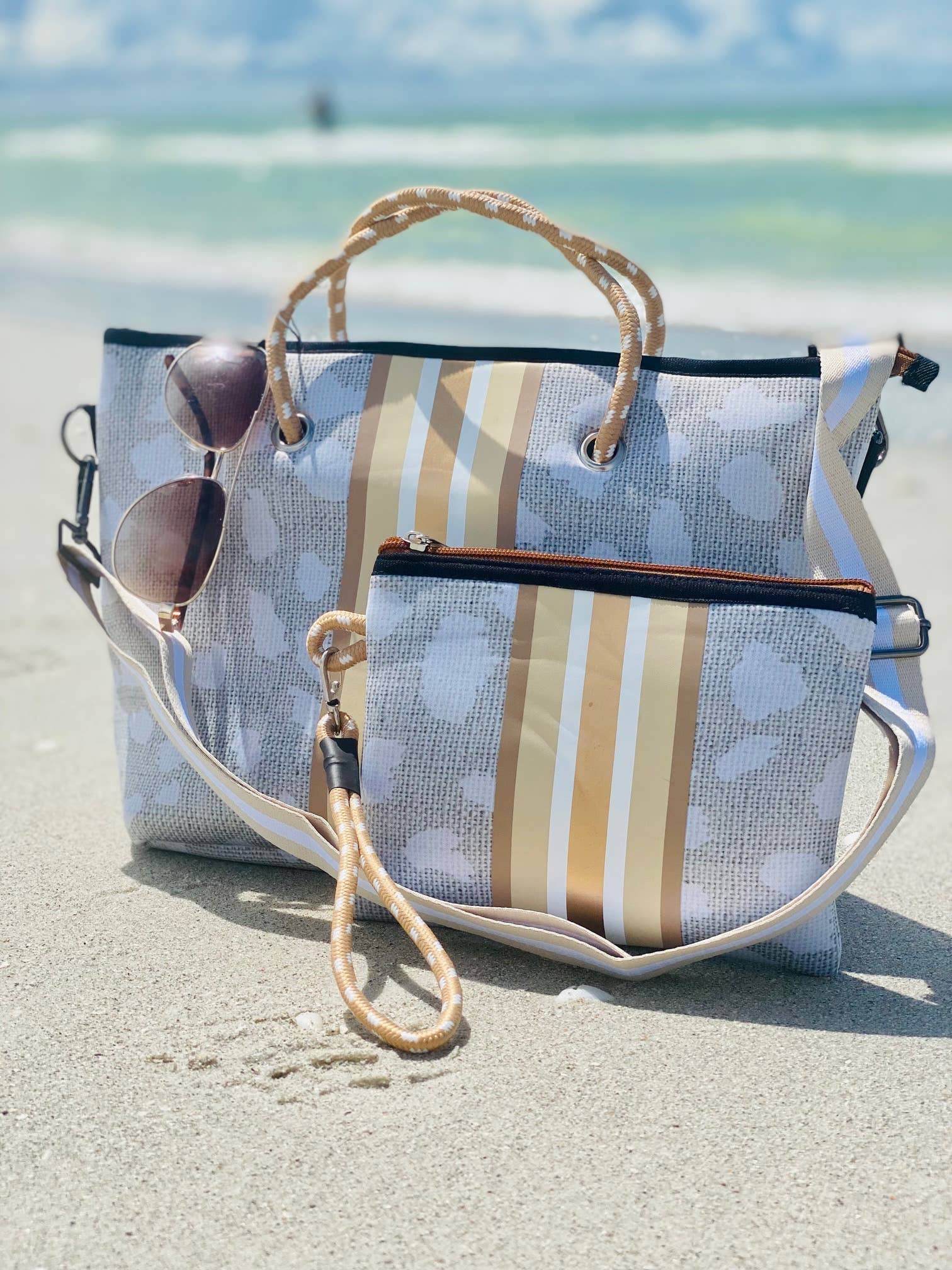 TAYLOR GRAY - Vendita all'ingrosso Borsa tote - Donna - La borsa e il cinturino da polso in neoprene Jeanne Mini | shoptaylorgray1