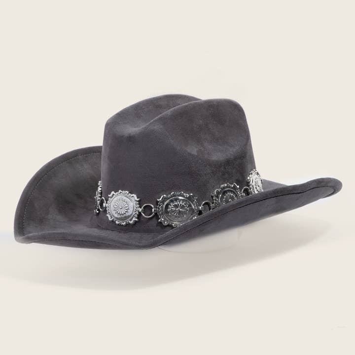 Chapeau de cowboy occidental à chaîne concho métallique pour la vente par Anarchy Street