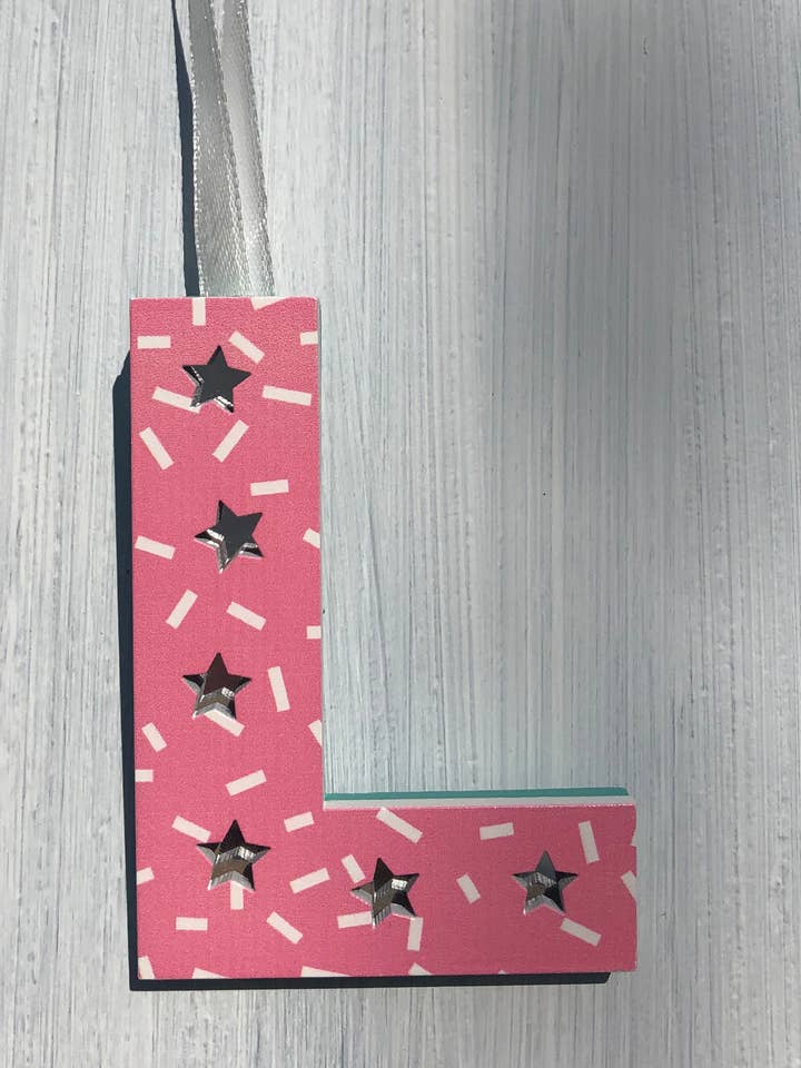 Mtw0512 | L - Letra Pequeña | 1,45 £ Cada Uno De 2 Piezas) para venta al por mayor de WPL Gifts