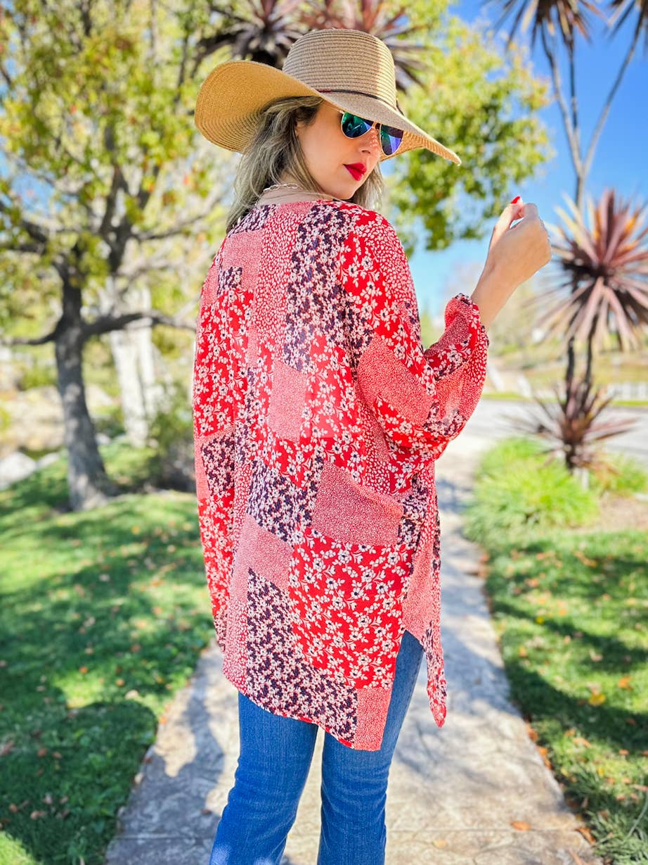 Rouge Kimono en chiffon à imprimé floral multicolore rouge avec manches 3/4 en vente sur Faire6