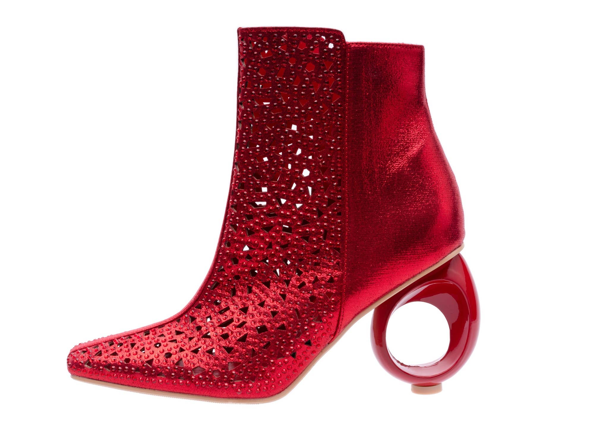 LADY COUTURE - Vente Bottines – femme - Bottines métalliques à talon rond ajourées et ornées de strass1